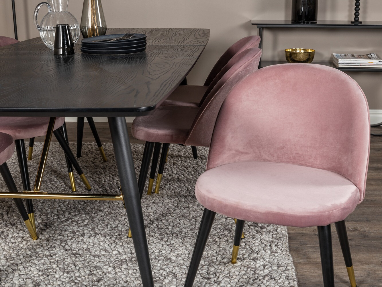 Eetkamerset Dallas 1451 (Roze + Zwart)