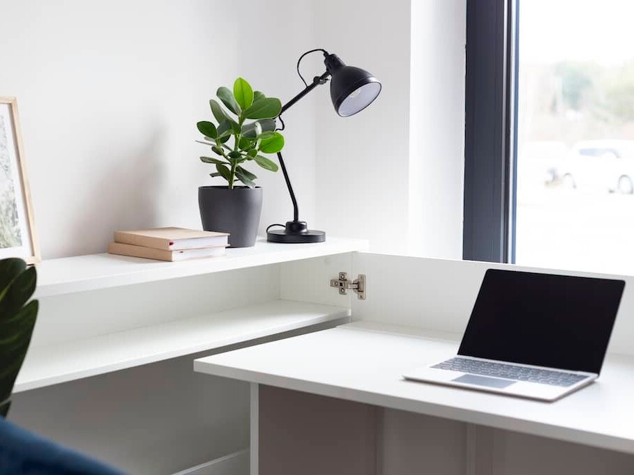 Hoekbureau Concept Pro Lenart Levfere 101 (Wit + Glanzend wit)