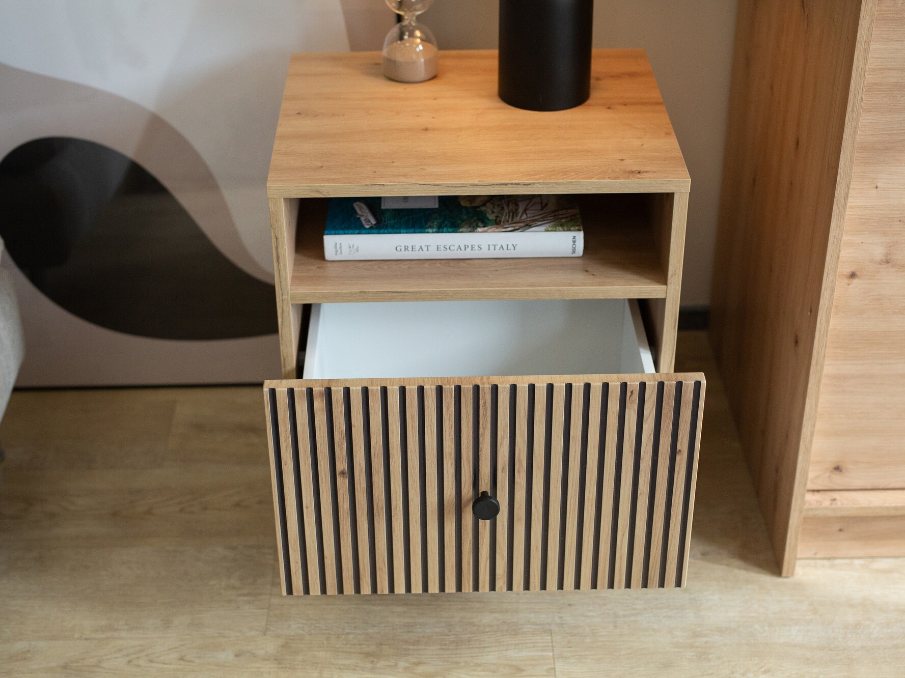 Nachtkastje Beltivi 106