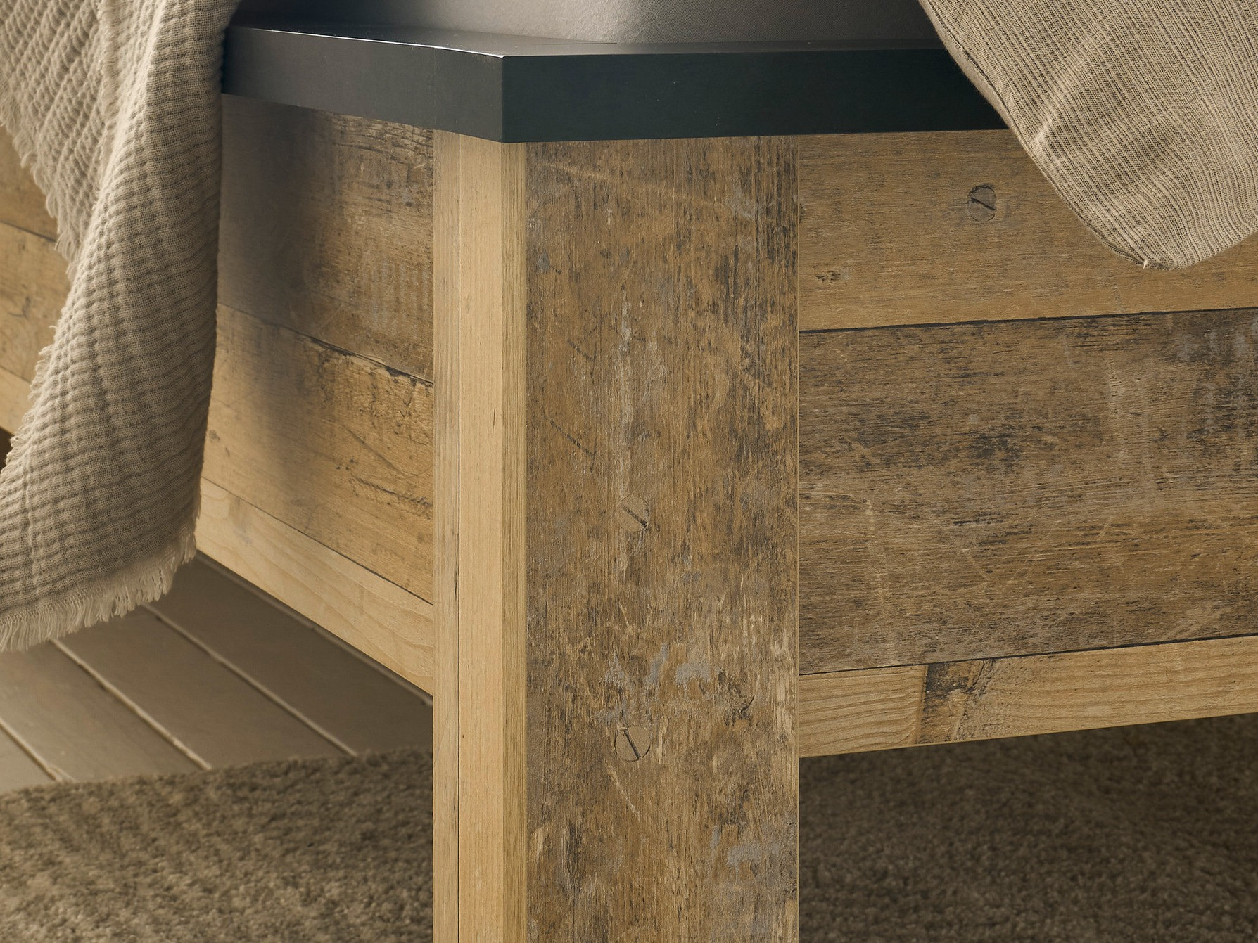 Bed Cirtale 109 (Verouderd hout + Antraciet)