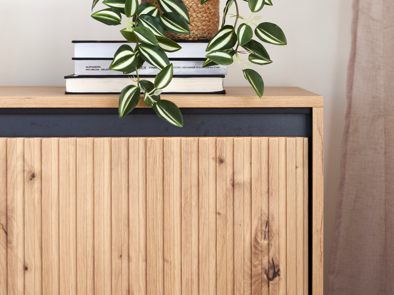 Dressoir Fernolu 101 (Artisan eiken + Zwart)