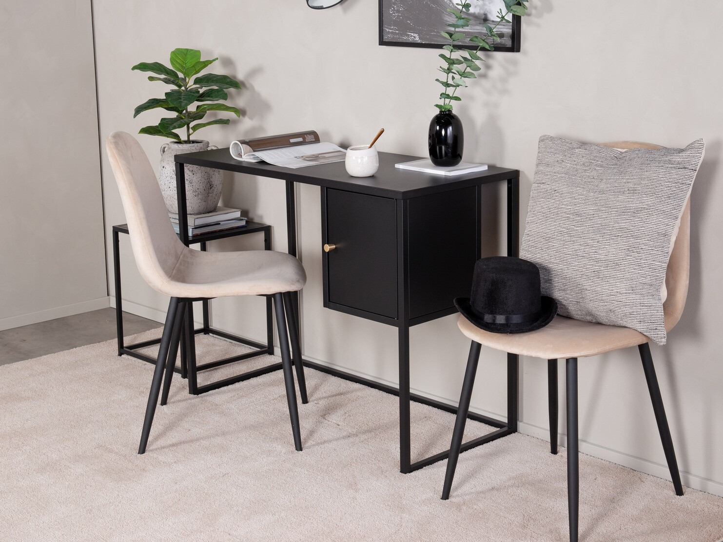 Bureau Evasevu 103 (Zwart)