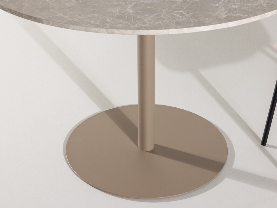Tafel Dallas 4776