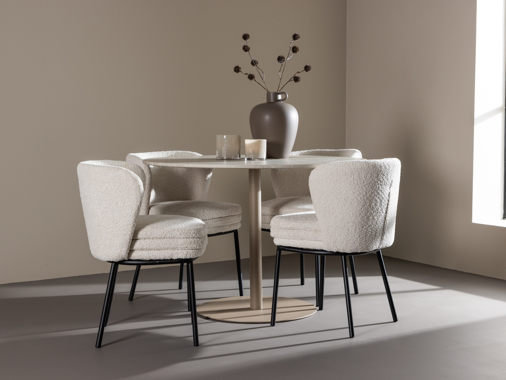 Tafel Dallas 4776