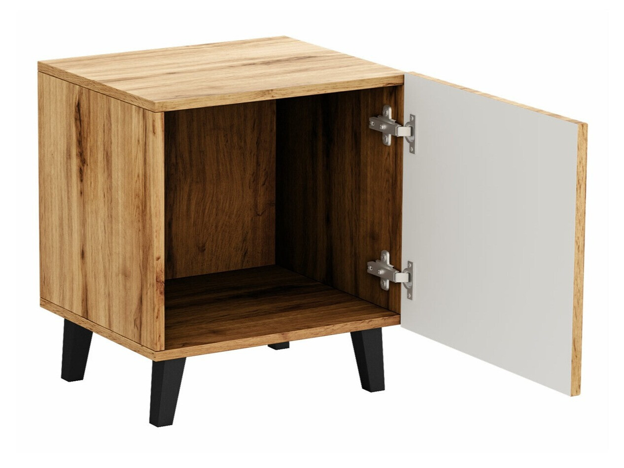 Een set nachtkastjes Comes (Wotan eik)