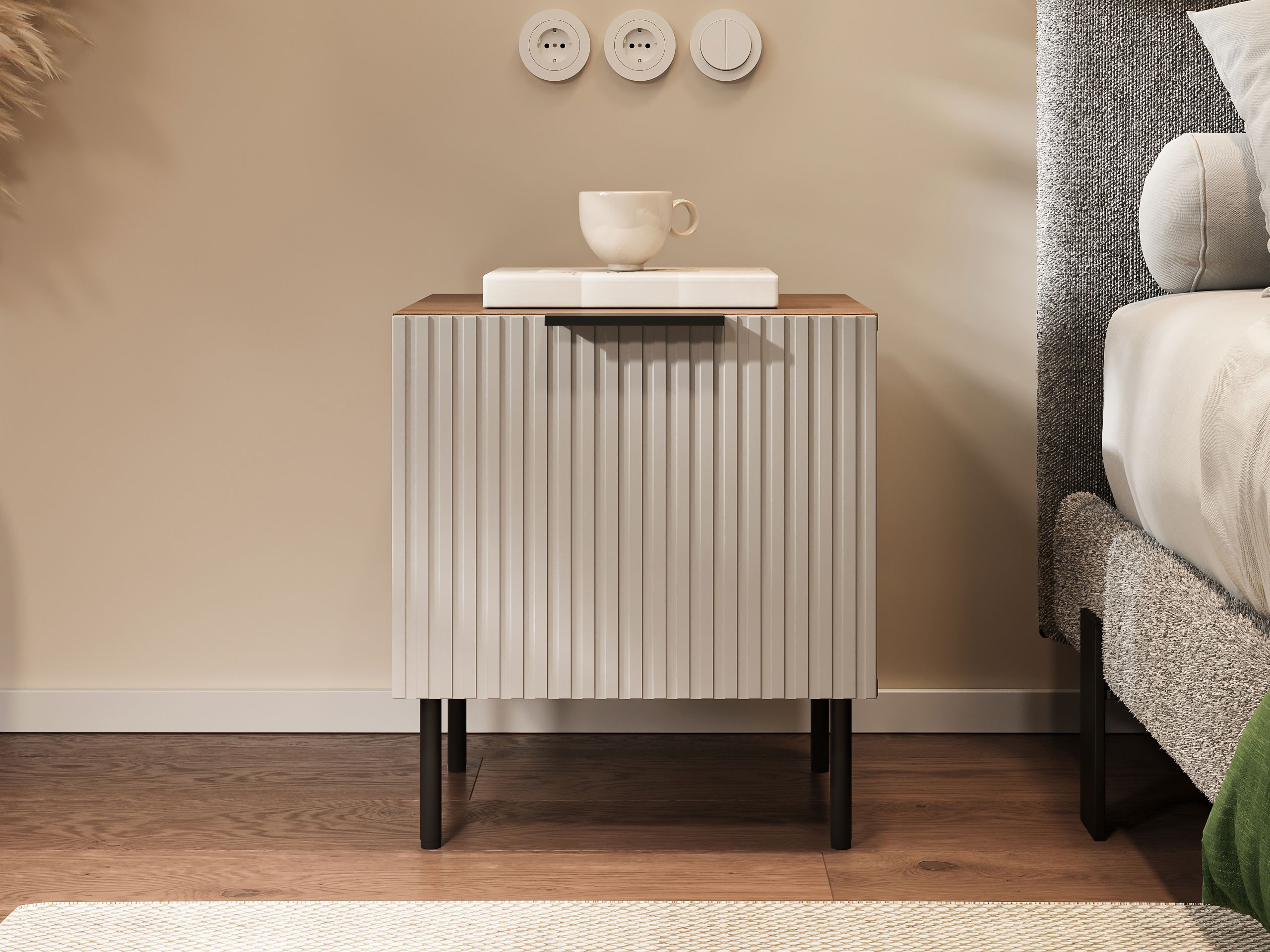 Een set nachtkastjes Mardalu 106