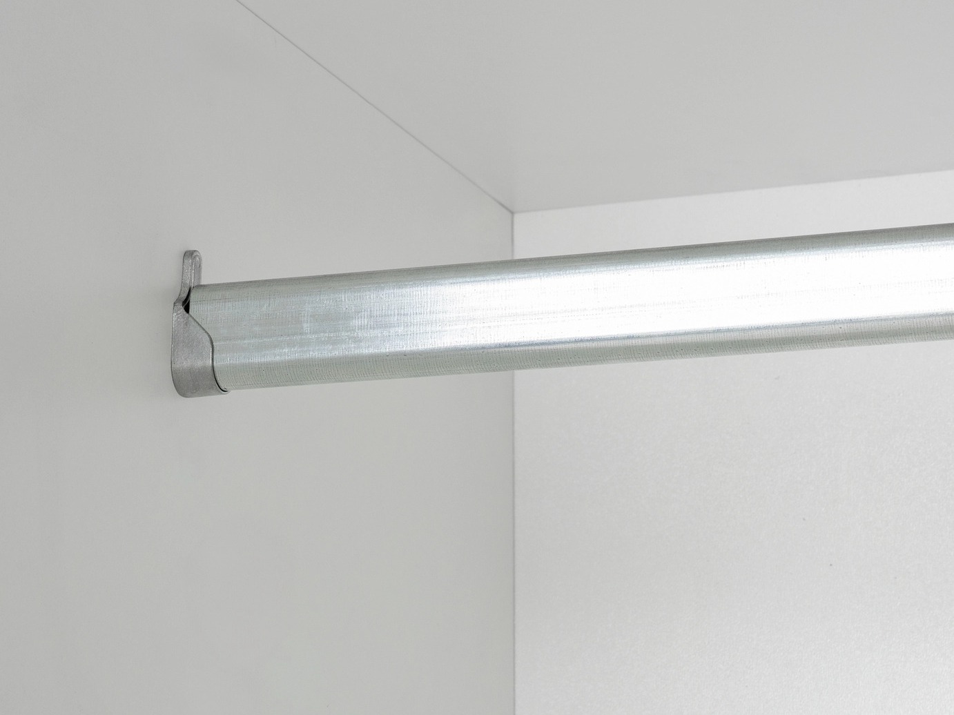 Kledingkast Bristol 217