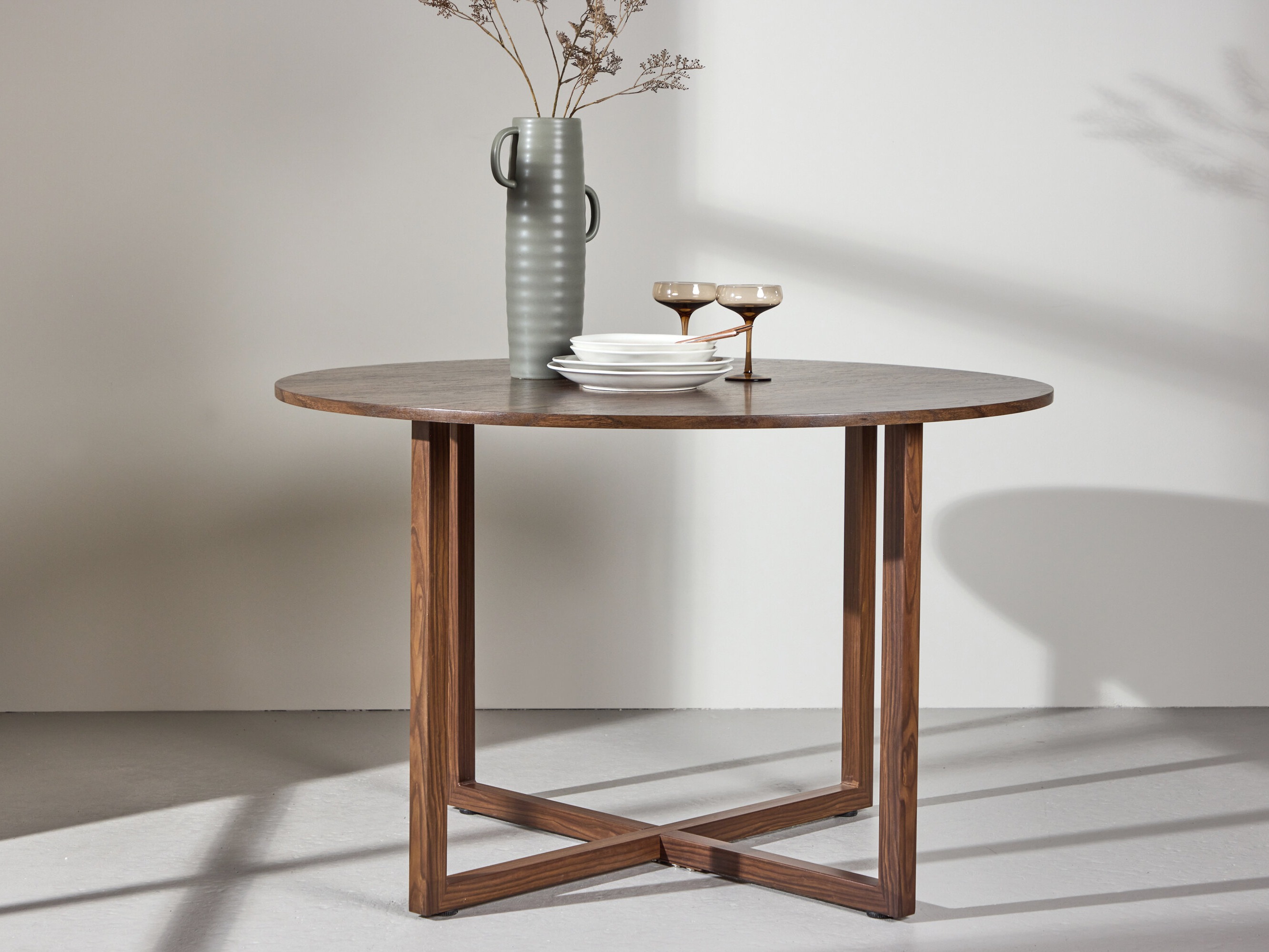 Tafel Dallas 4897 (Notenhout)