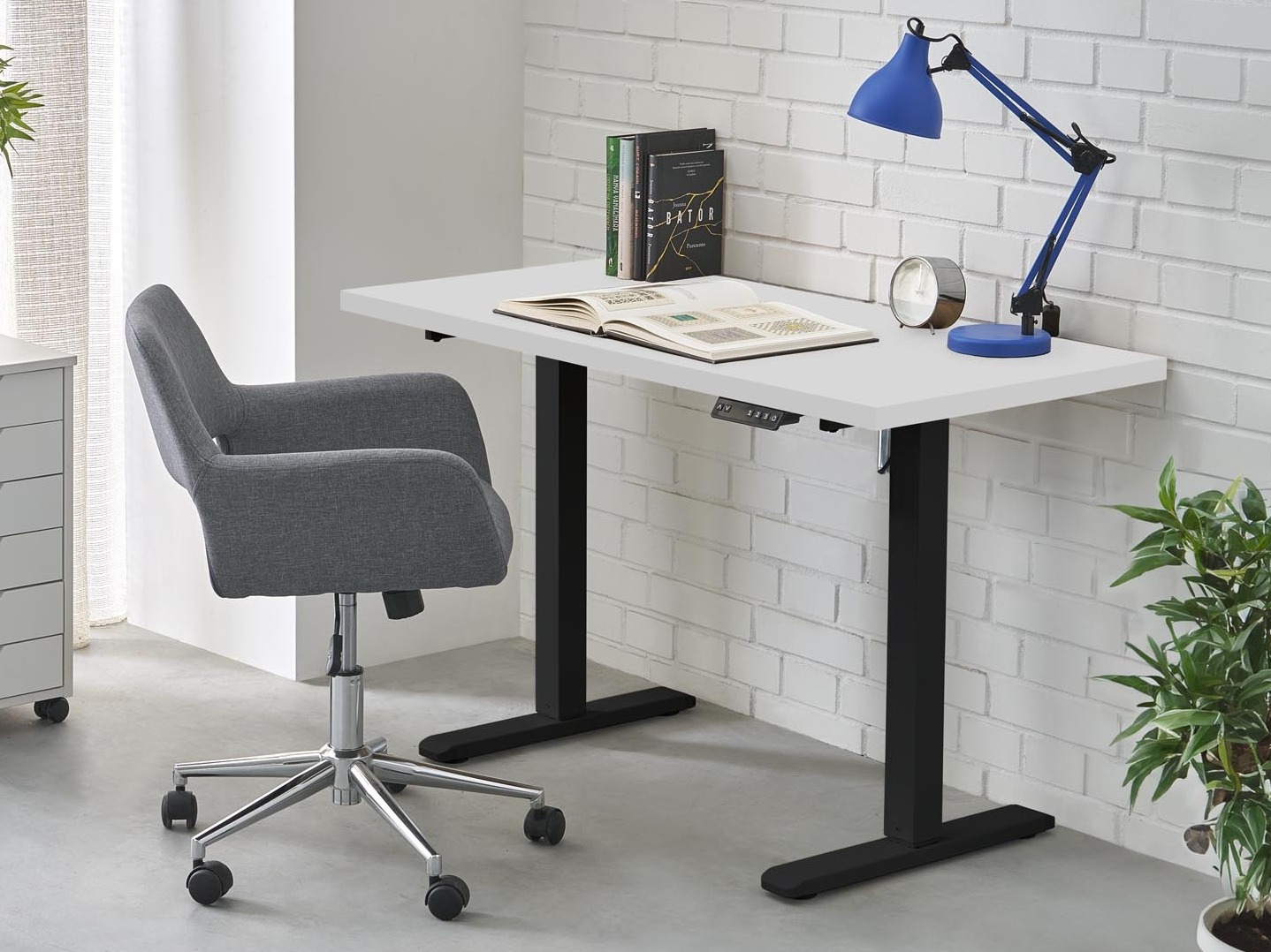 In hoogte verstelbaar bureau Houston 1942 (Wit + Zwart)