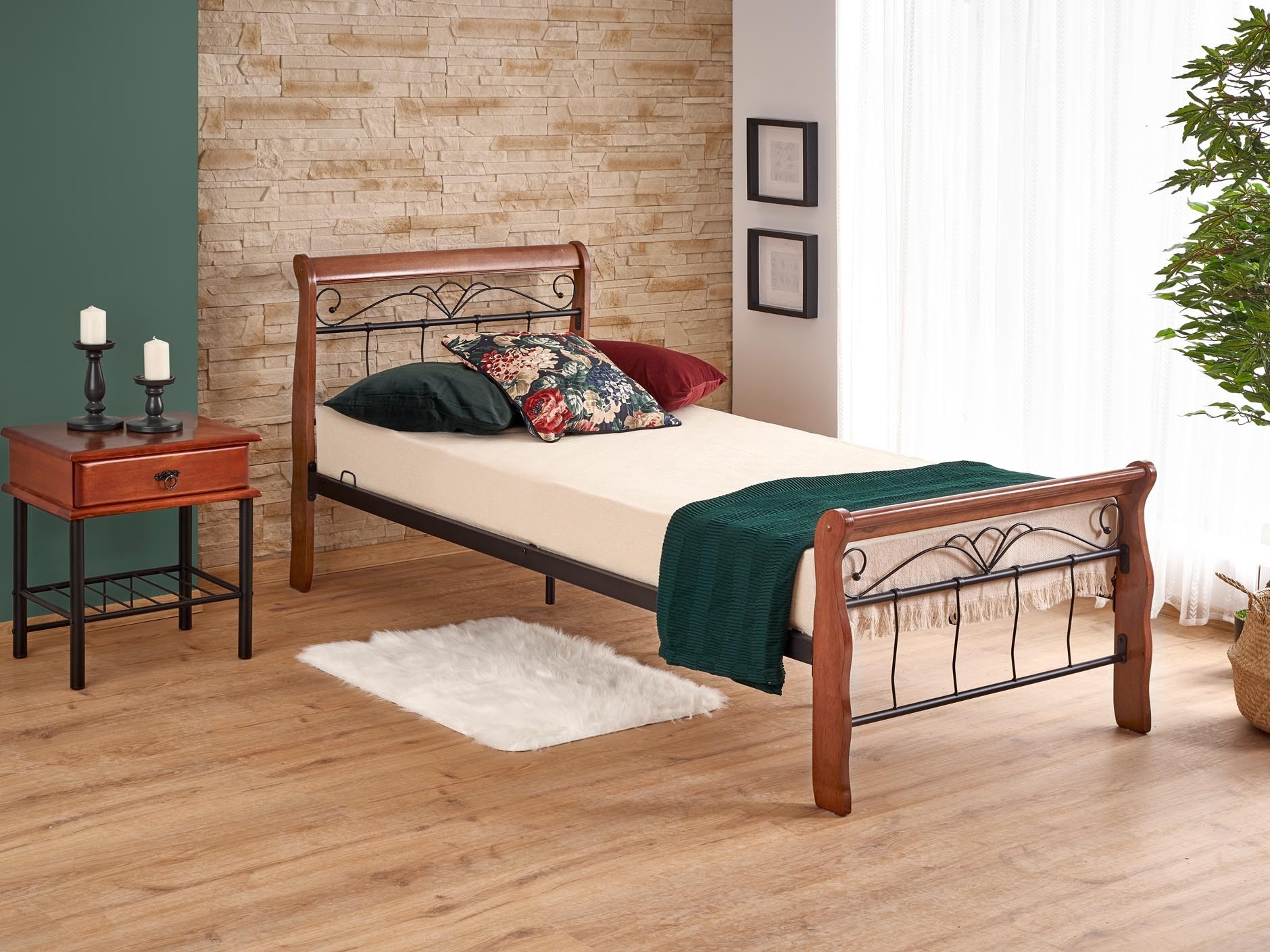 Bed Houston 104