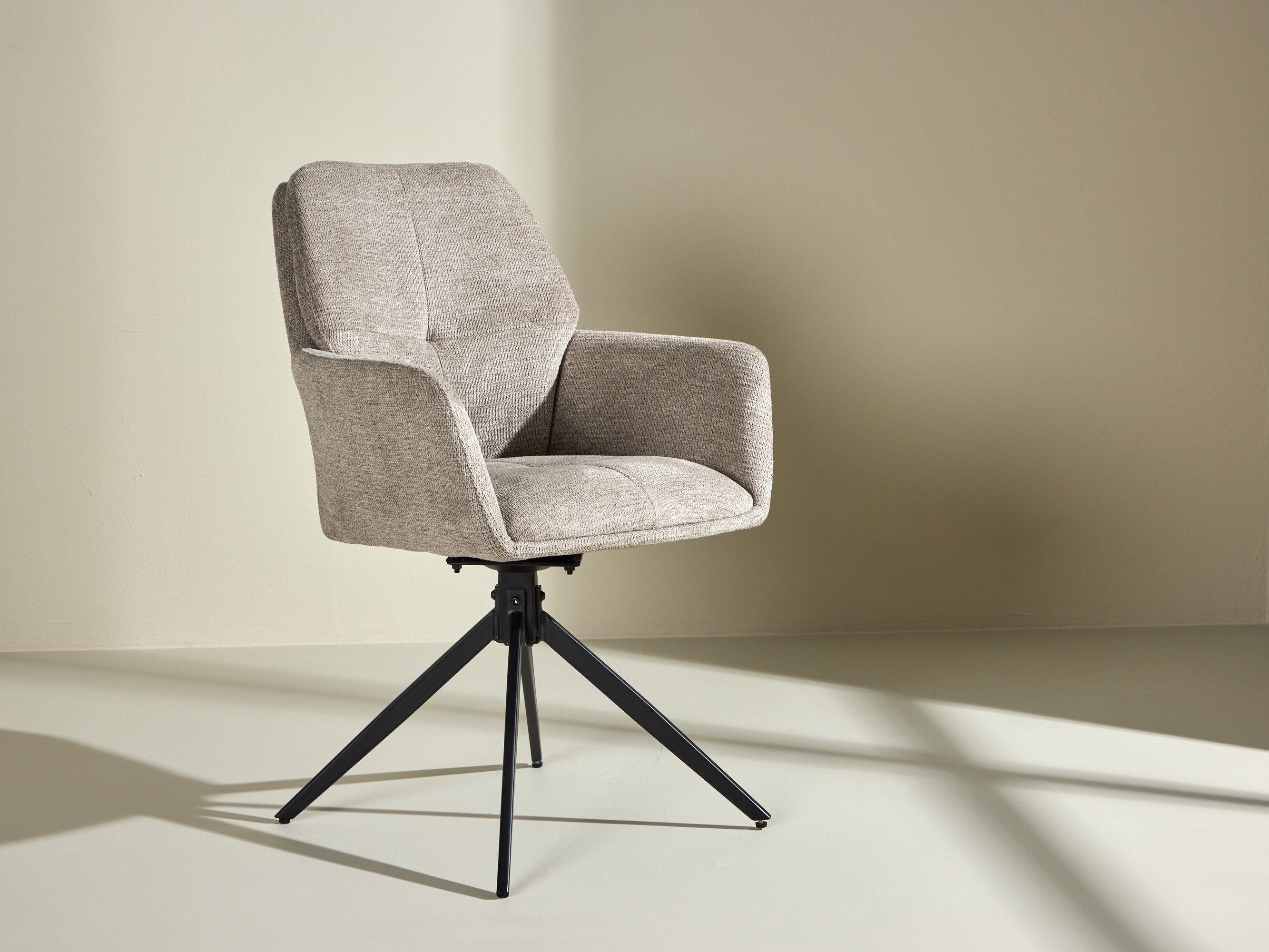 Stoel Dallas 4935 (Bruin + Zwart)