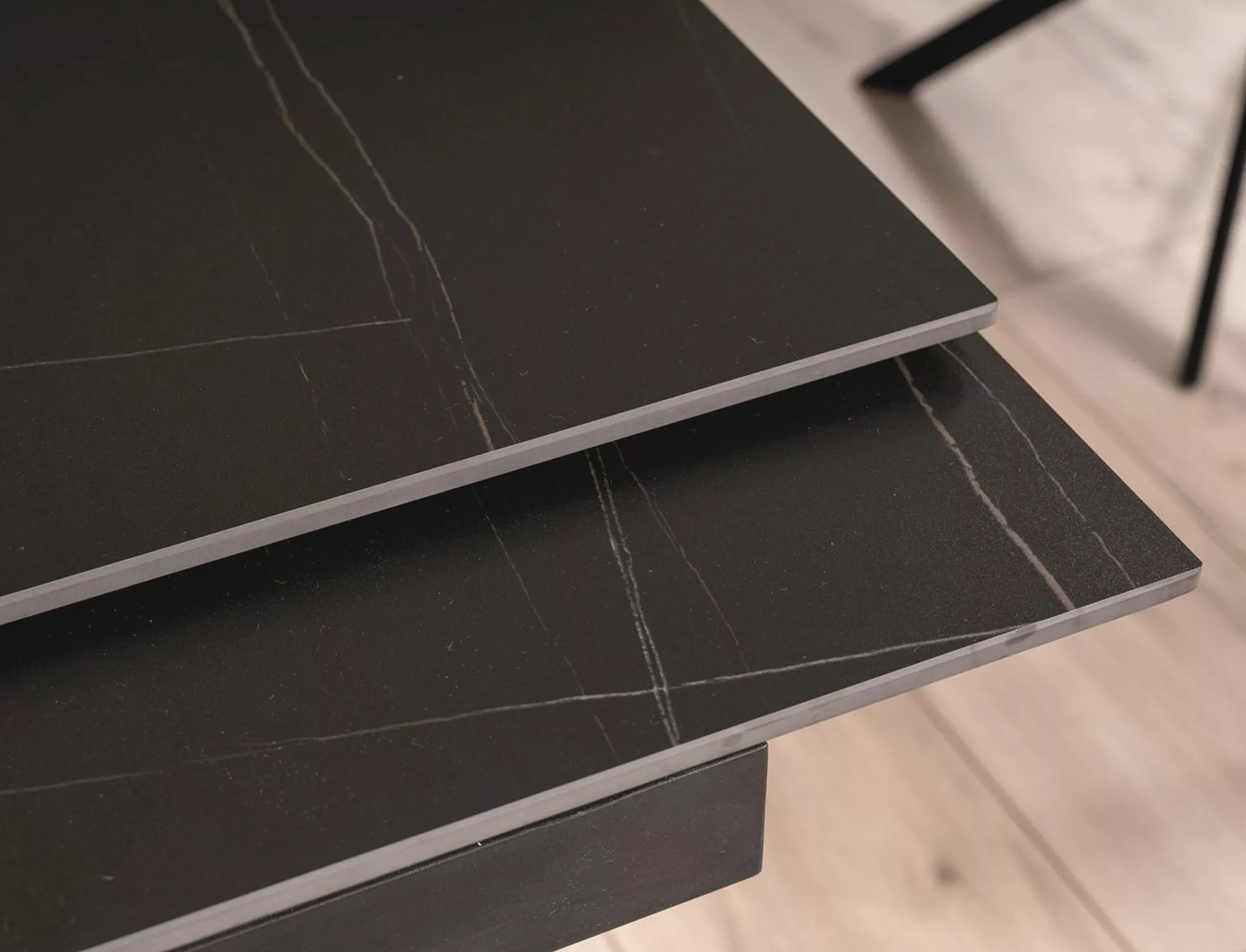 Tafel Detroit 996 (Zwart marmer + Eiken)